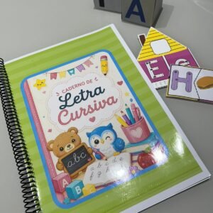 Apostila de Treino de Letra Cursiva — Traçado Passo a Passo com Imagens Ilustradas