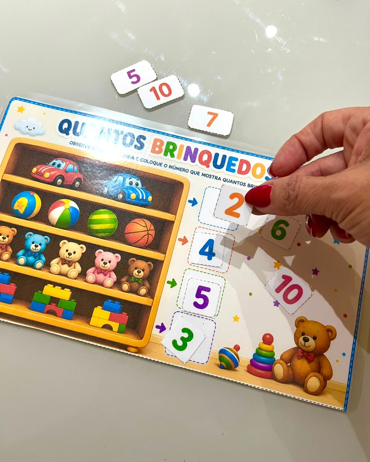 Quantos Brinquedos Tem? — Atividade de Contagem e Número-Quantidade para Ed. Infantil